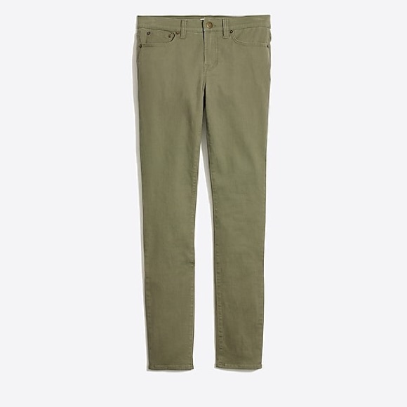 J Crew mercantile 8” midrise skinny jeans